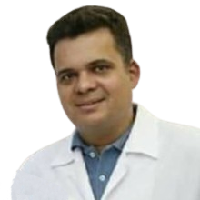 Dr. Raphael Agricola de Azevedo Bittencourt, experienced dentist in Rio De Janeiro